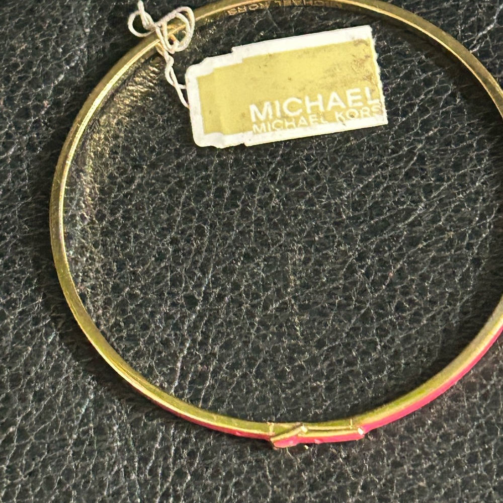 Michael Kors Pink Enamel and Gold Buckle Design Bracelet - Picture 13 of 16